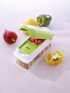 Nicer Dicer smart gruen Paprika Amb 225x300 - Nicer Dicer smart_gruen_Paprika-Amb
